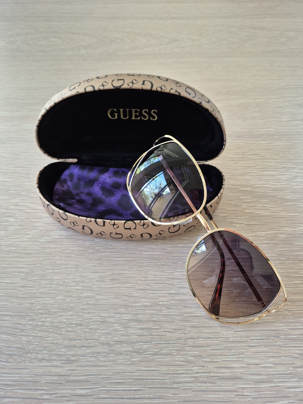 GUESS Gold Frame Sunglasses with Brown Gradient Lenses